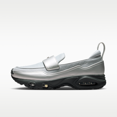 W+NIKE+AIR+MAX+PHENOMENA.png